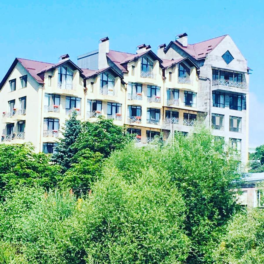 Sunny Apartment Dilijan Exteriör bild