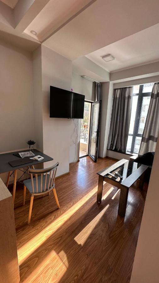 Sunny Apartment Dilijan Exteriör bild